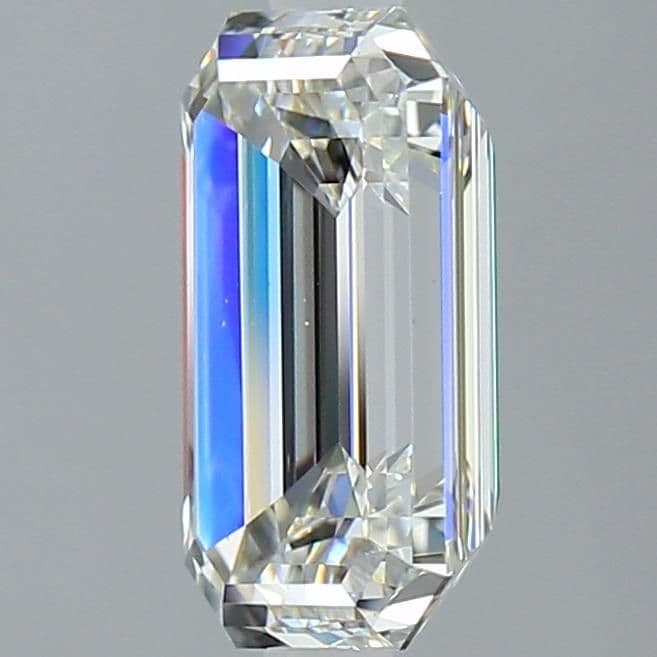 2.3ct | Emerald | J | VS2 | Excellent