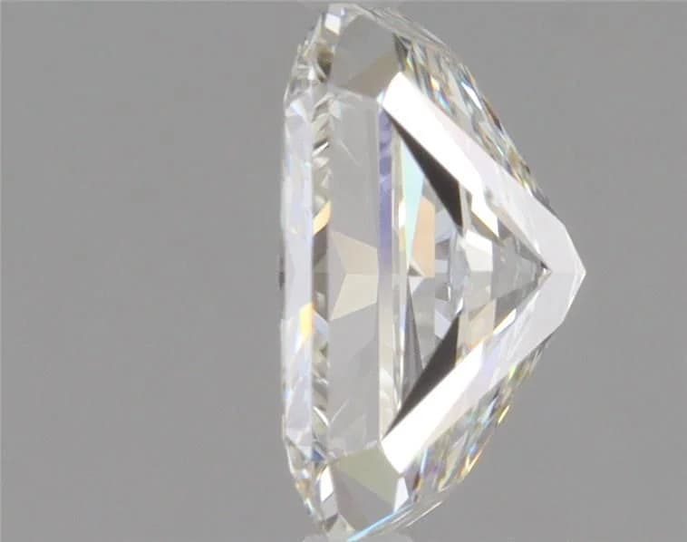 GIA | 1.61ct | Radiant | I | VVS1 | Excellent