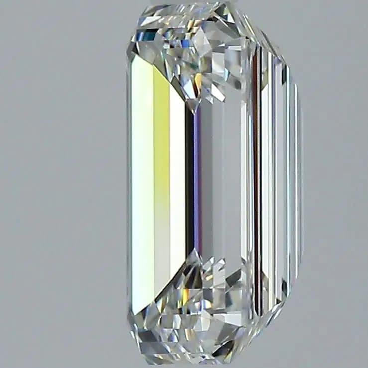 3ct | Emerald | H | VS1 | Excellent