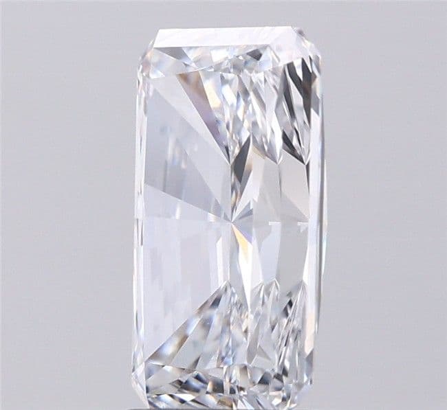 IGI | 3.43ct | Radiant | D | VVS2 | Very Good