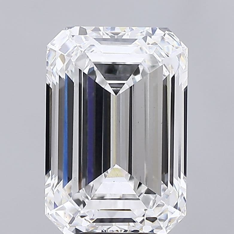 IGI | 6.74ct | Emerald | E | VS1 | Ideal