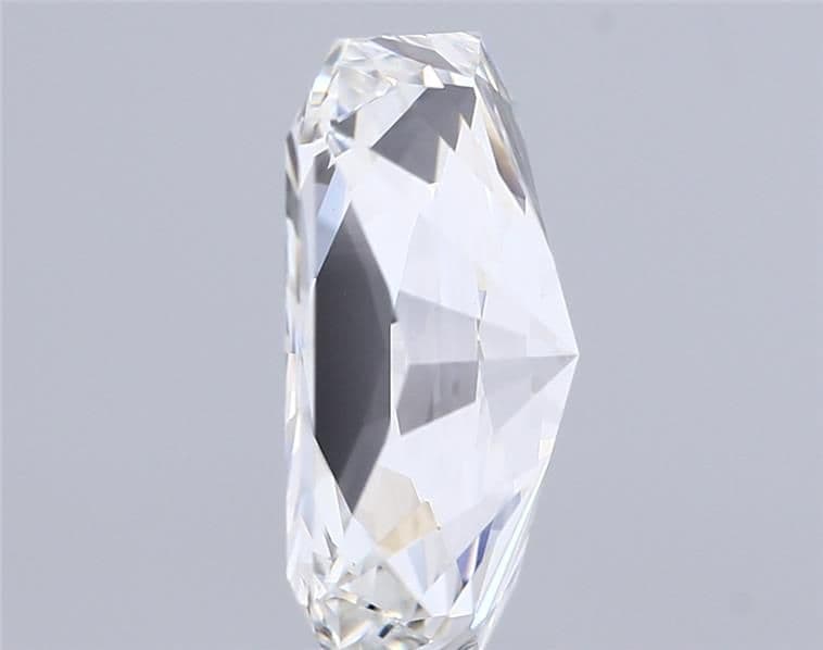 IGI | 4.75ct | Radiant | F | VS1 | Very Good