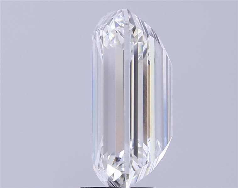 IGI | 8.69ct | Emerald | G | VS1 | Very Good