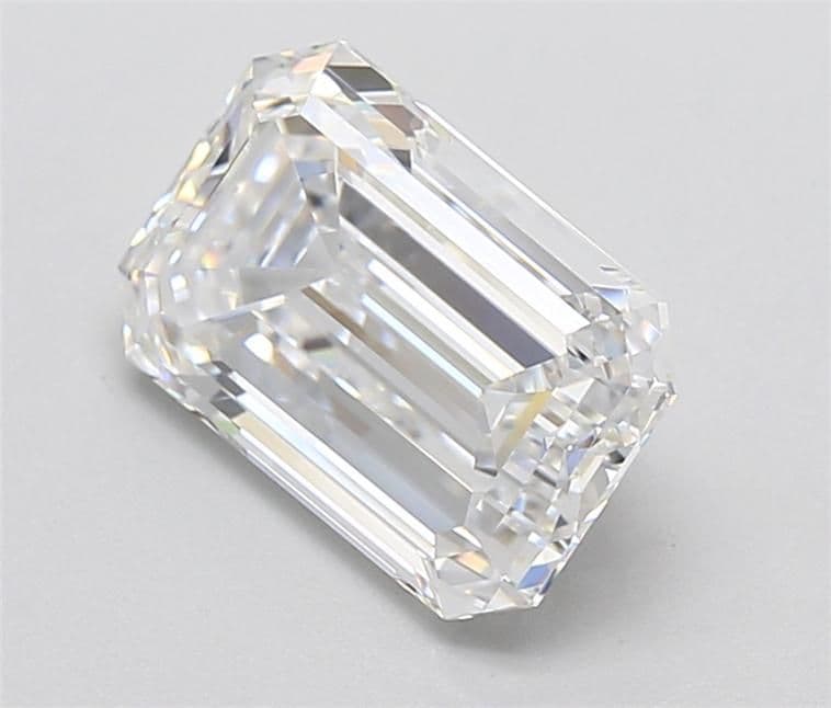 IGI | 5.49ct | Emerald | E | VVS1 | Very Good