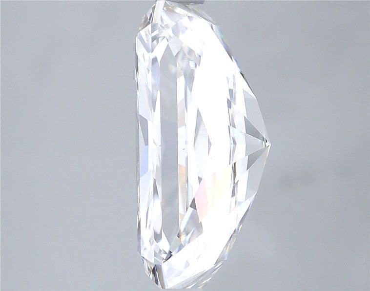 IGI | 5.51ct | Radiant | F | VS1 | Excellent