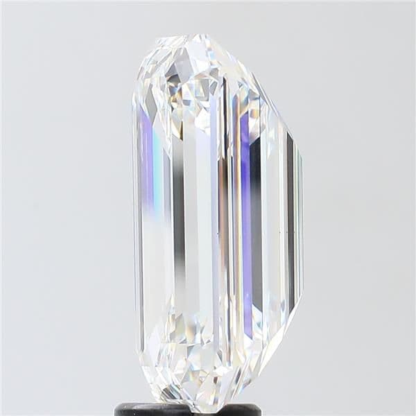 8.78ct | Emerald | E | VS1 | Ideal