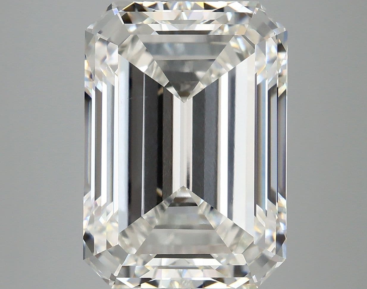IGI | 8.24ct | Emerald | F | VVS2 | Ideal