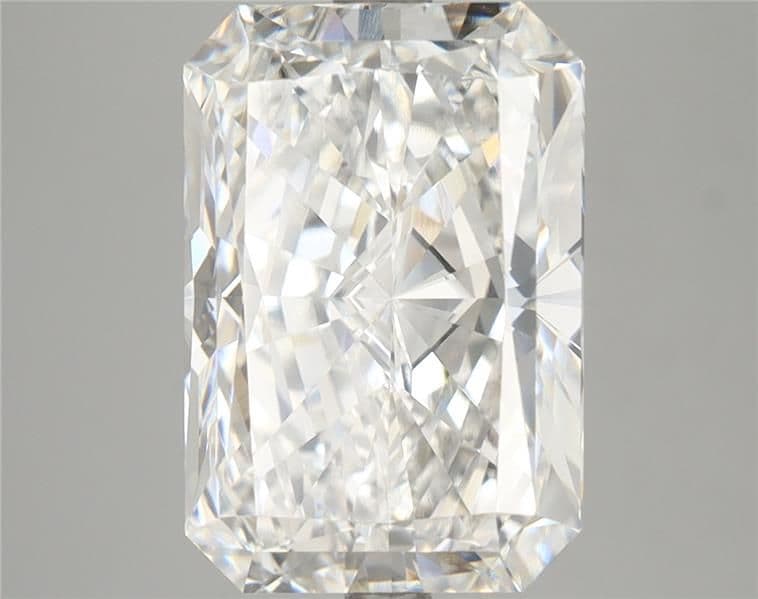 5.47ct | Radiant | E | VS1 | Very Good