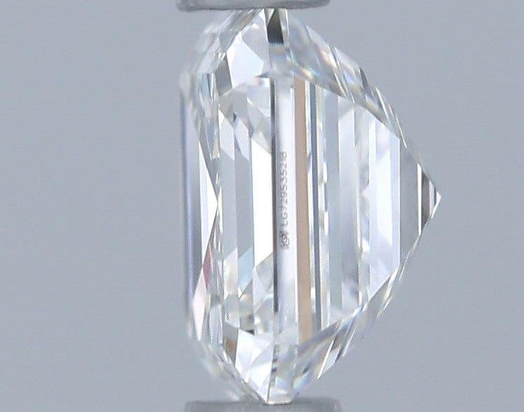 IGI | 0.92ct | Asscher | E | VVS2 | Excellent