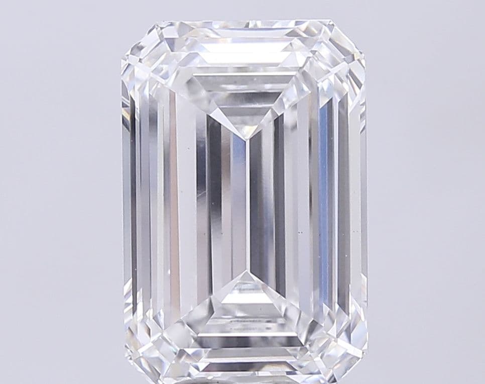 7.1ct | Emerald | F | VS1 | Very Good