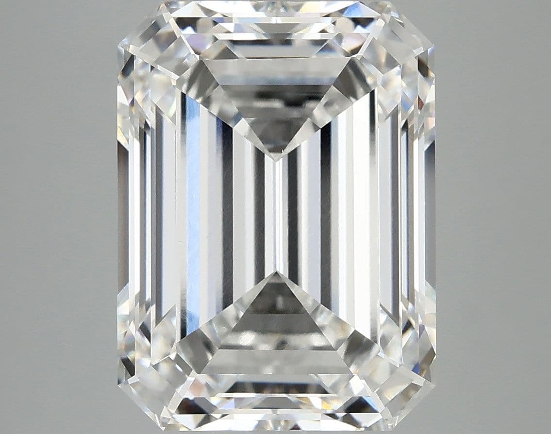 IGI | 8.08ct | Emerald | F | VVS2 | Excellent