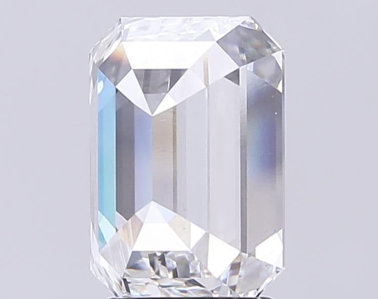 IGI | 3.81ct | Emerald | F | VS2 | Very Good