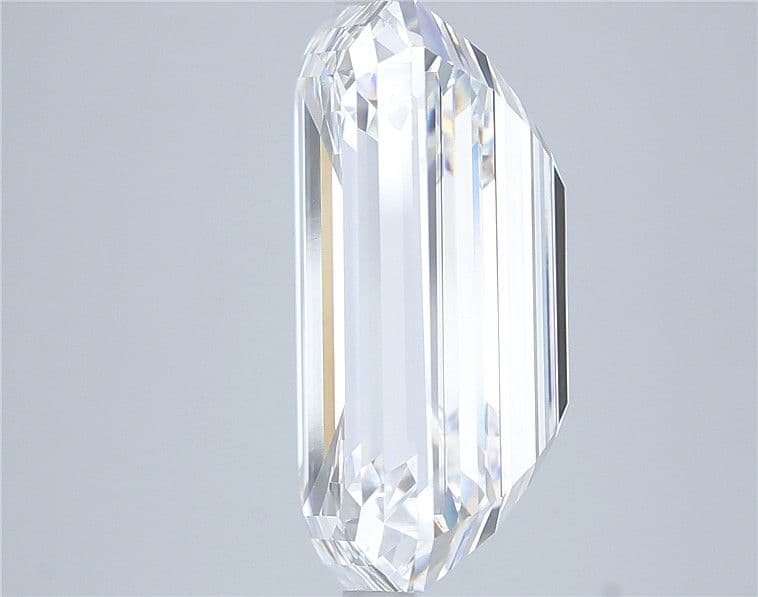 9.58ct | Emerald | F | VVS2 | Excellent