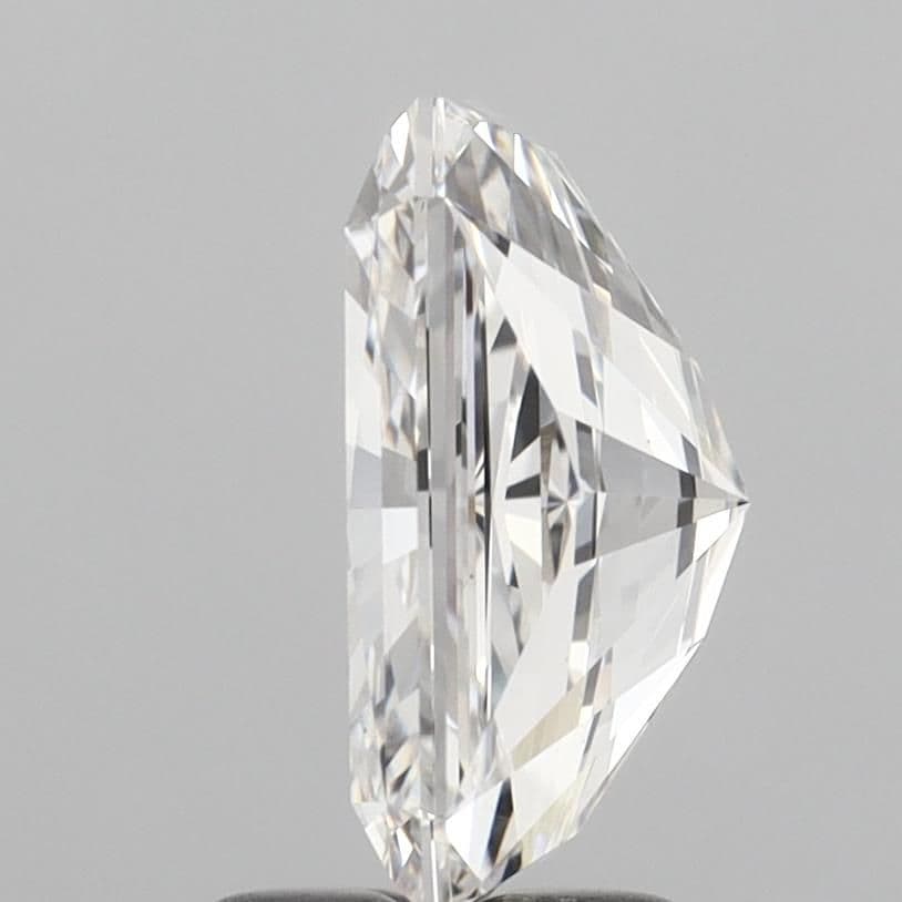 2.36ct | Radiant | G | VVS2 | Very Good