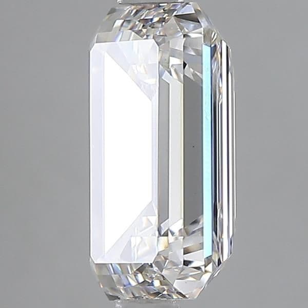 3.3ct | Emerald | G | VS1 | Very Good