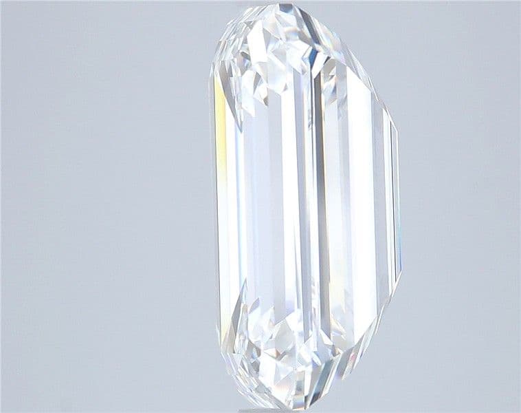 8.06ct | Emerald | E | VVS2 | Excellent