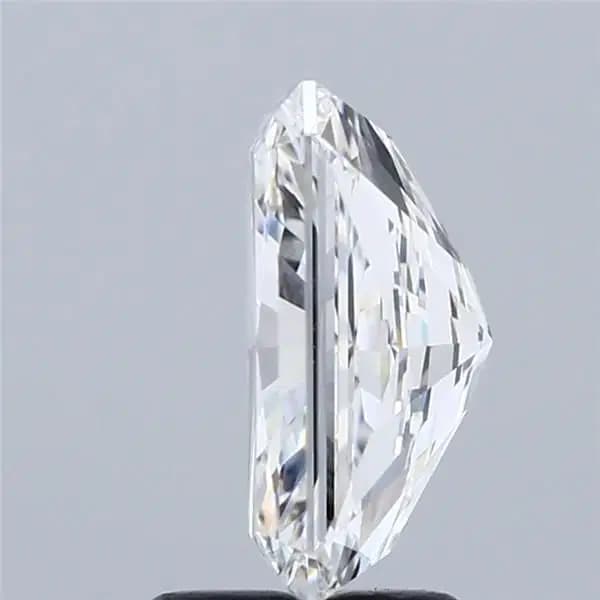 2.92ct | Radiant | E | VVS1 | Very Good