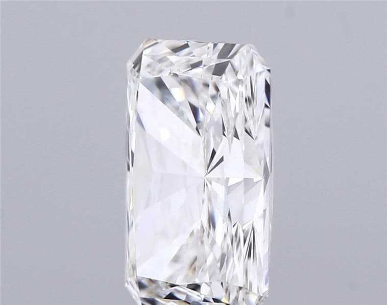 IGI | 3.2ct | Radiant | E | VS1 | Very Good