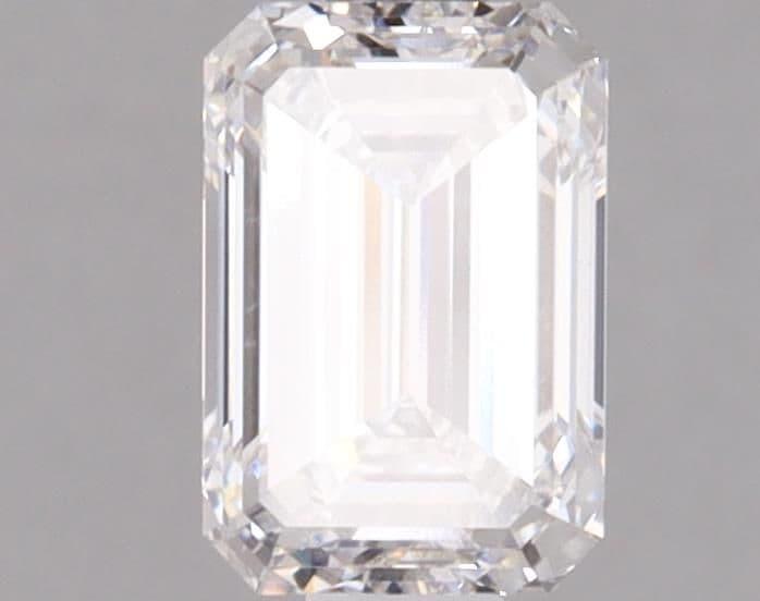 2.65ct | Emerald | F | VS1 | Very Good