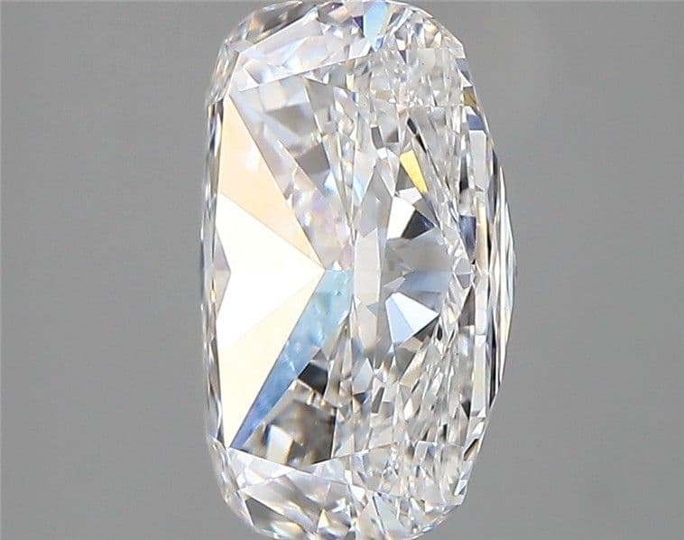 3.87ct | Cushion | D | VVS2 | Very Good