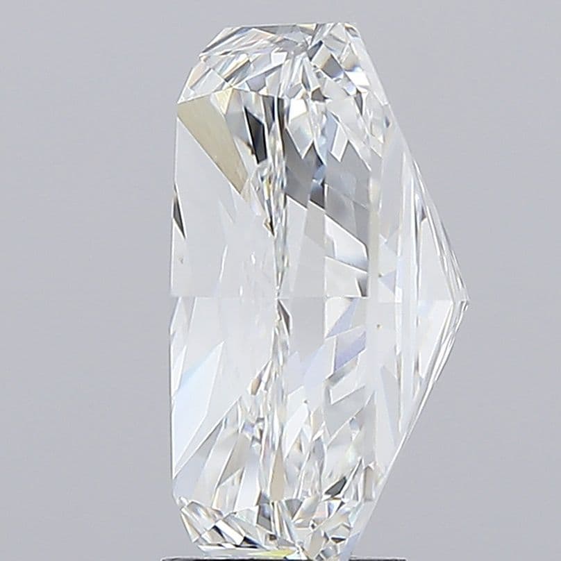 IGI | 4.31ct | Radiant | D | VVS2 | Very Good