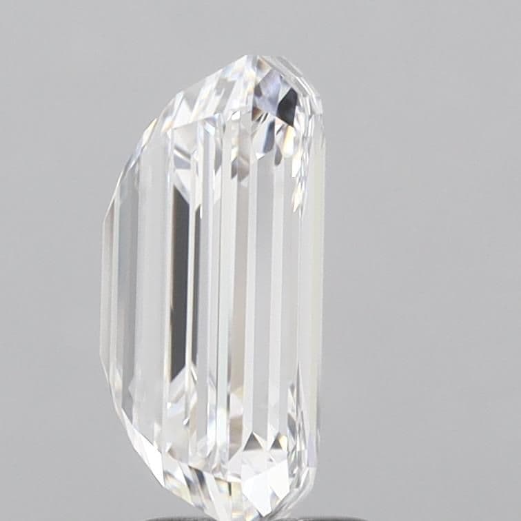 IGI | 4.25ct | Emerald | D | VVS2 | Very Good