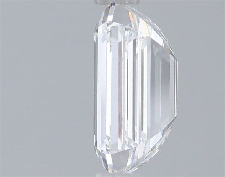 IGI | 1.92ct | Emerald | E | VS1 | Very Good