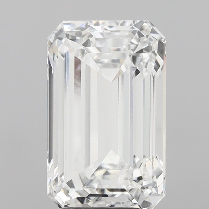 IGI | 3.94ct | Emerald | E | VVS1 | Very Good