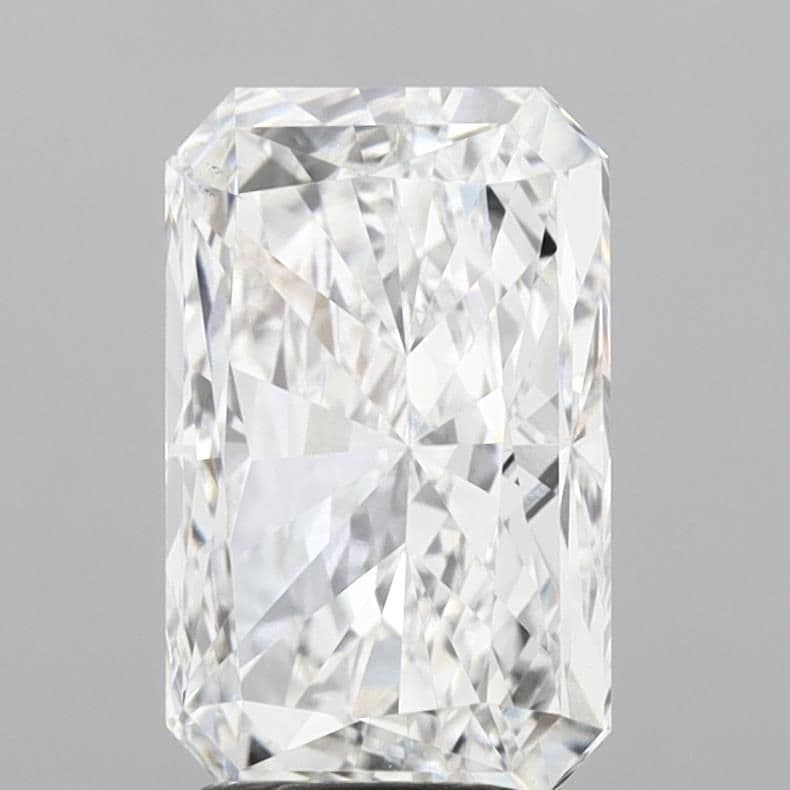 IGI | 3.52ct | Radiant | E | VS1 | Very Good
