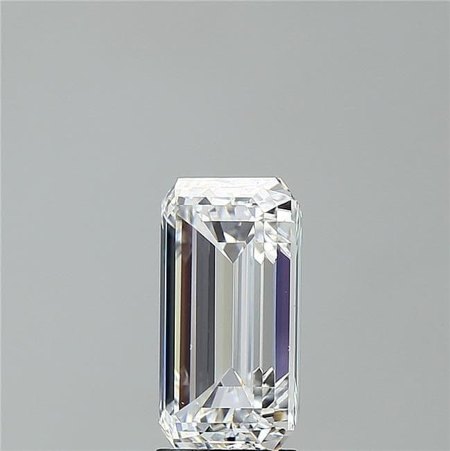 IGI | 3.37ct | Emerald | E | VS2 | Very Good