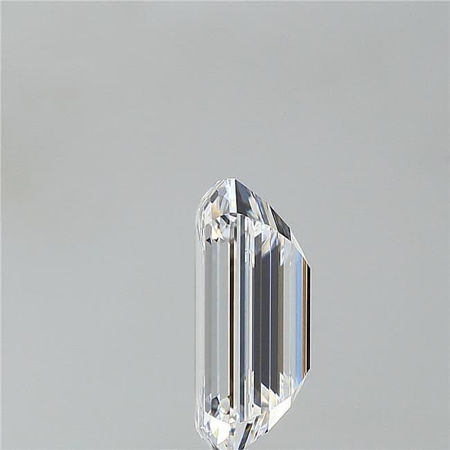 IGI | 4.36ct | Emerald | D | VVS2 | Very Good