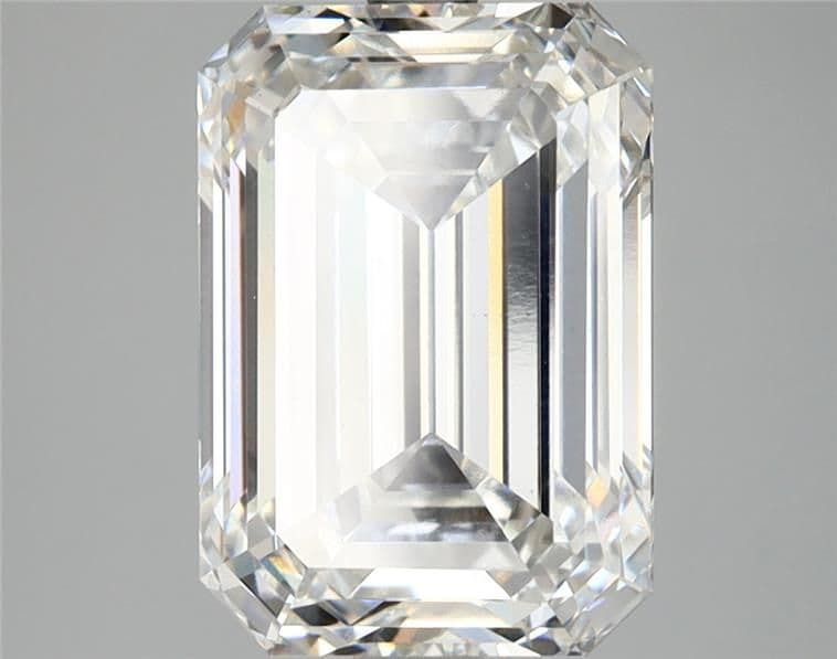 IGI | 4.35ct | Emerald | G | VS1 | Very Good
