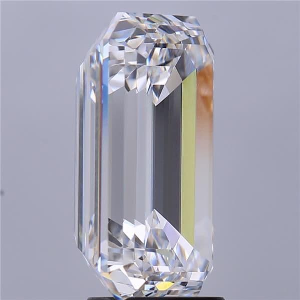 IGI | 4.35ct | Emerald | D | VVS2 | Very Good