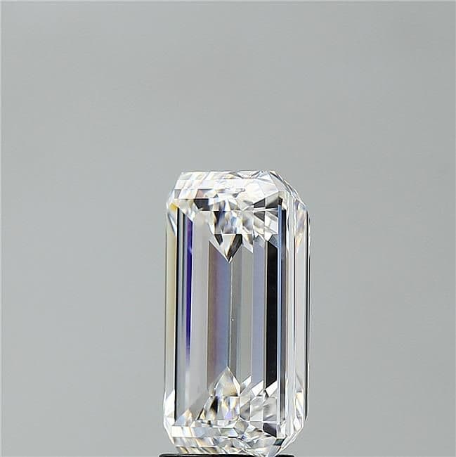IGI | 6.04ct | Emerald | E | VS2 | Very Good