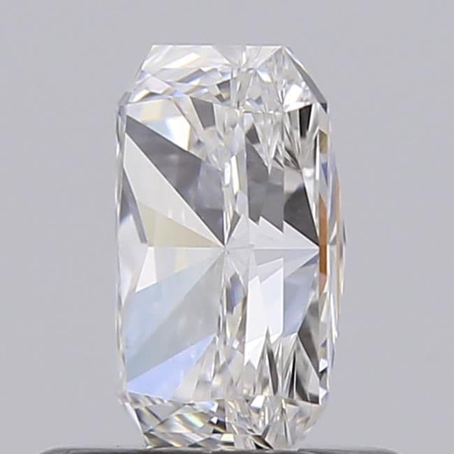 IGI | 0.7ct | Radiant | E | VS1 | Very Good