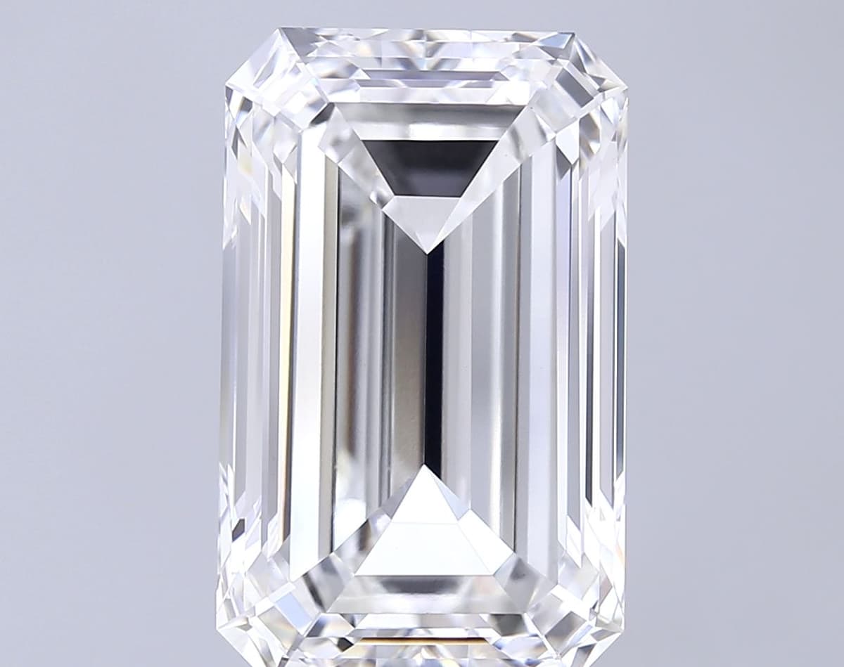 IGI | 6.07ct | Emerald | F | VVS2 | Very Good