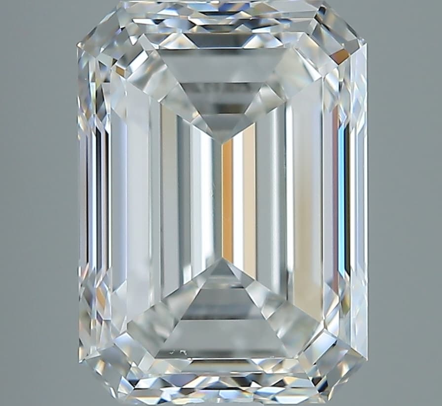 GIA | 2.8ct | Emerald | F | VS2 | Excellent