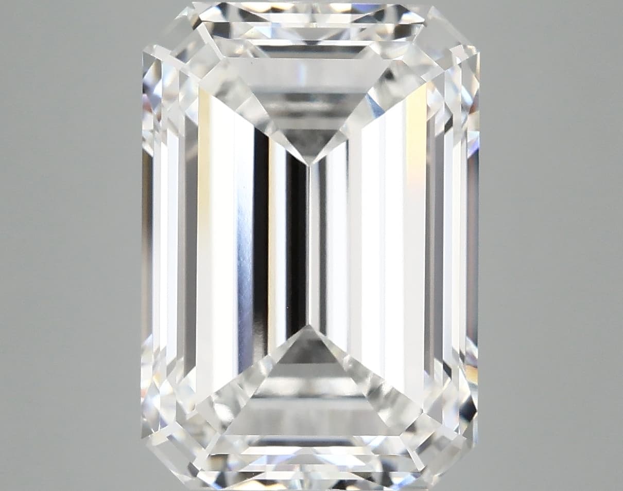 IGI | 8.87ct | Emerald | F | VVS2 | Ideal