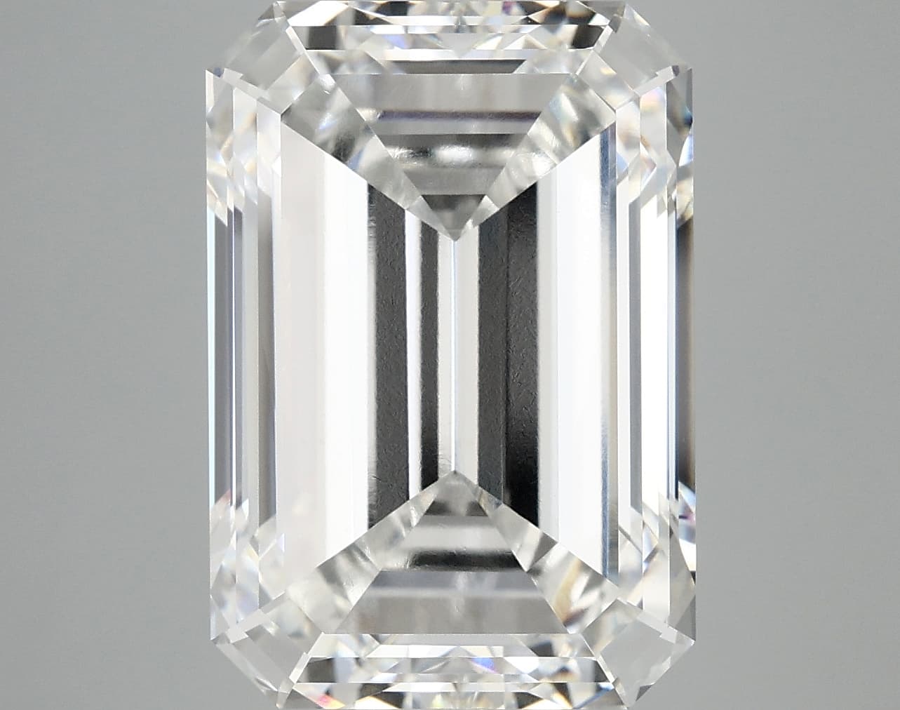 IGI | 10.61ct | Emerald | G | VVS2 | Very Good