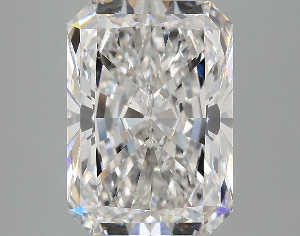 GIA | 4.1ct | Radiant | F | VS2 | Excellent