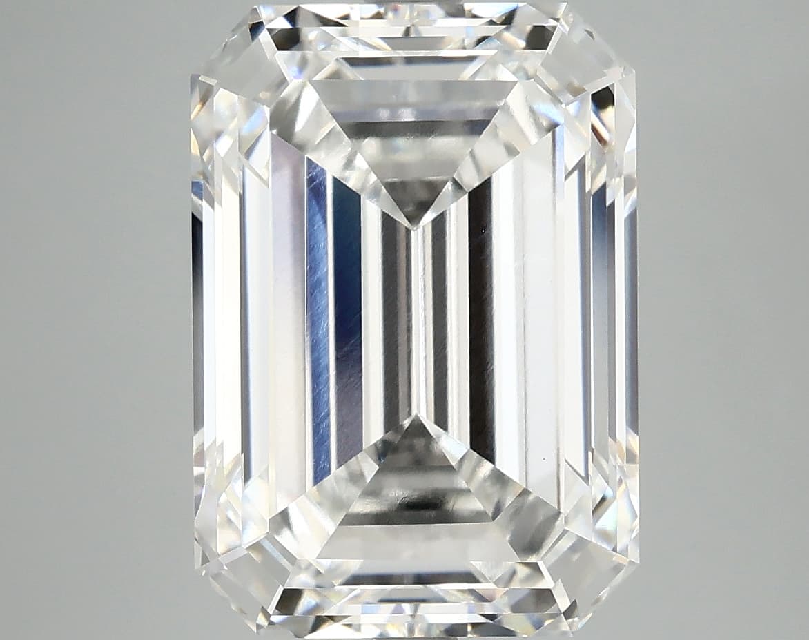 IGI | 8.1ct | Emerald | E | VVS2 | Ideal