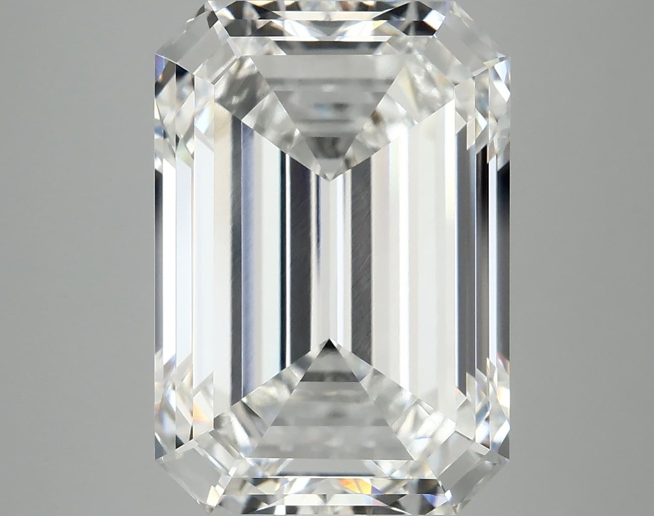 9.5ct | Emerald | F | VVS2 | Ideal