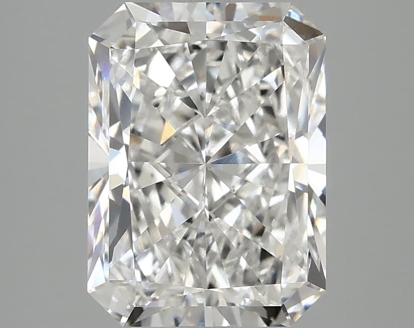 IGI | 2.9ct | Radiant | F | VS1 | Excellent