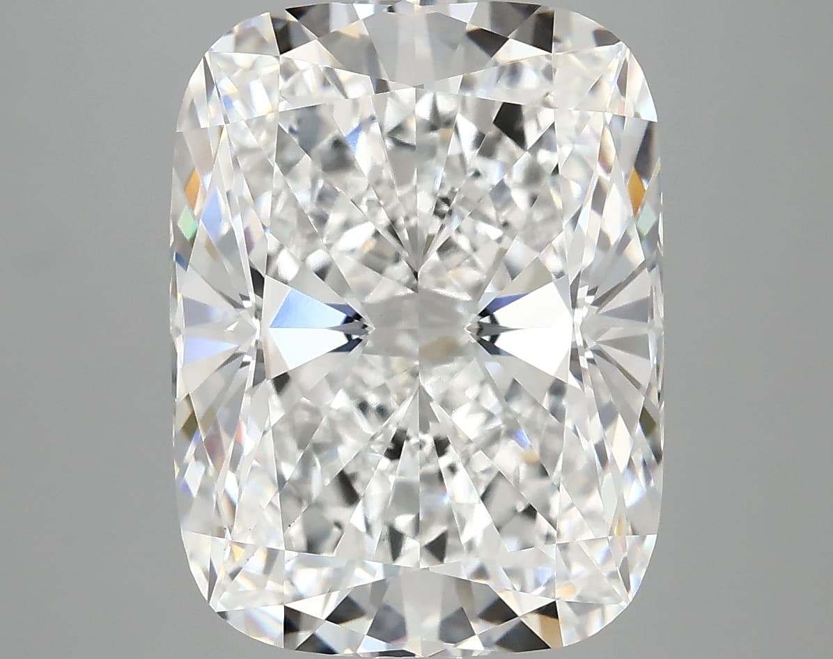 8.2ct | Cushion | E | VS1 | Ideal