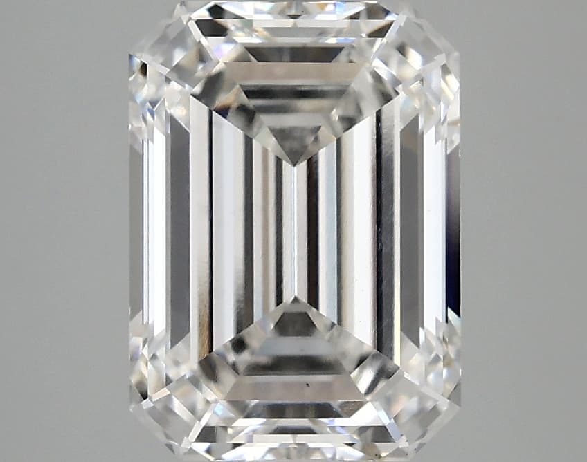 IGI | 3.1ct | Emerald | G | VS1 | Excellent