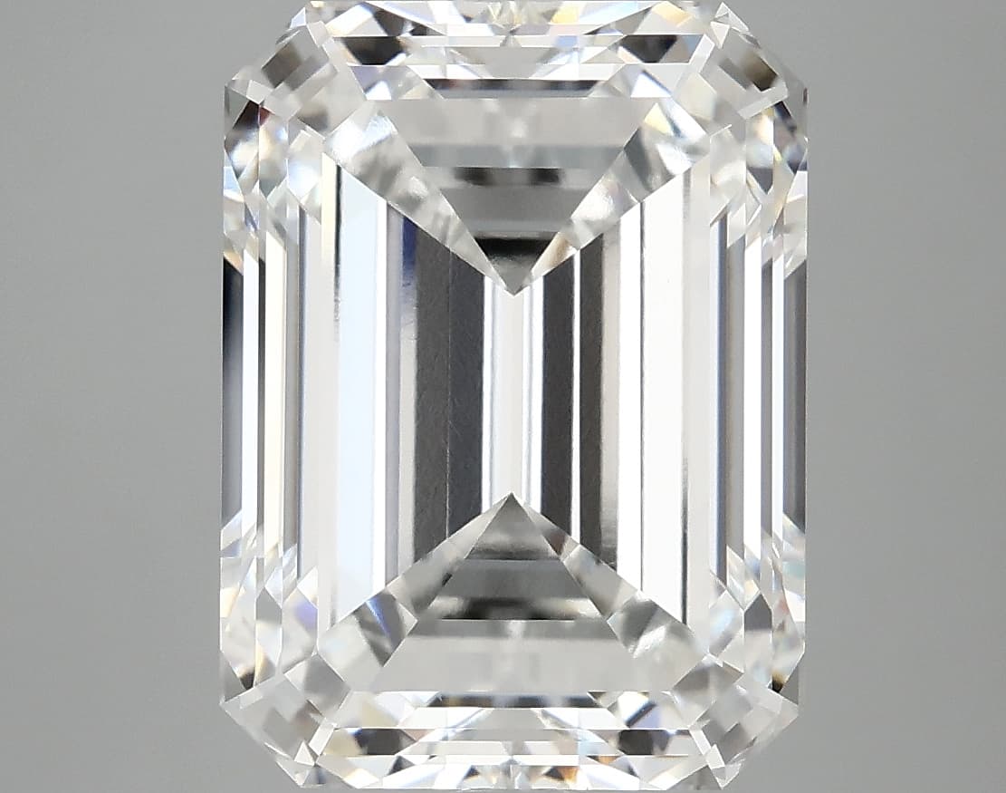 IGI | 7.86ct | Emerald | F | VS1 | Excellent