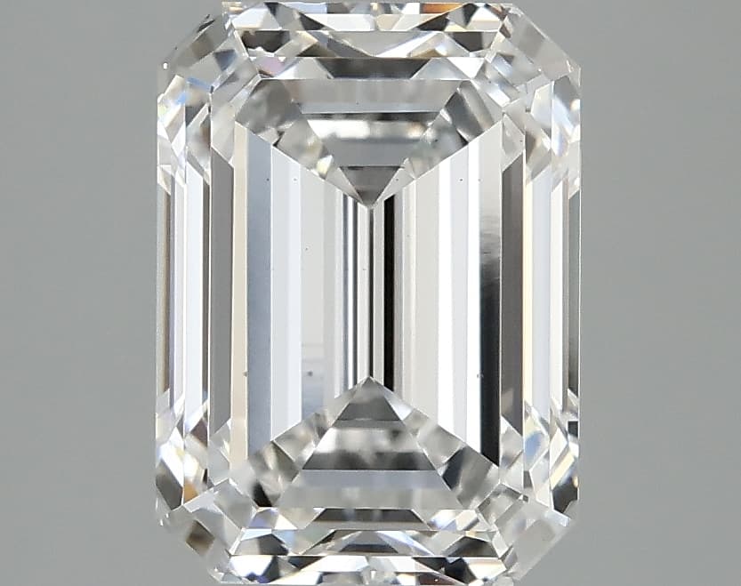 3.38ct | Emerald | E | VS2 | Excellent