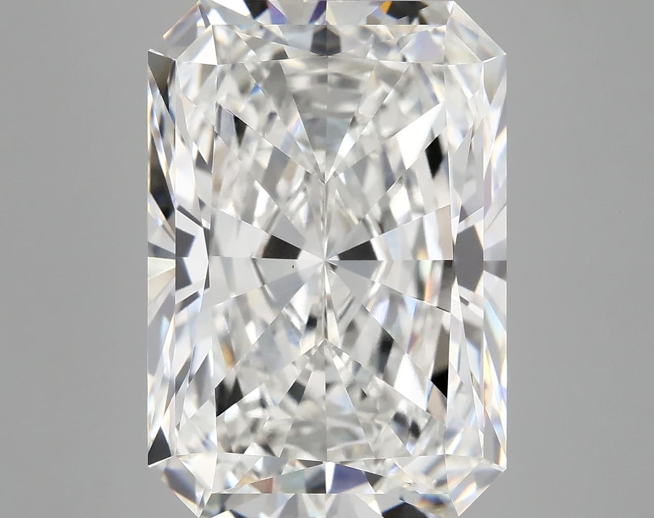 IGI | 10.81ct | Radiant | E | VVS2 | Very Good