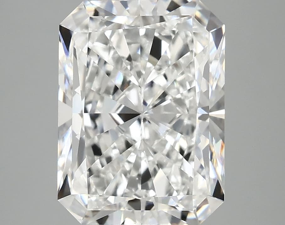 3.75ct | Radiant | E | VVS2 | Very Good