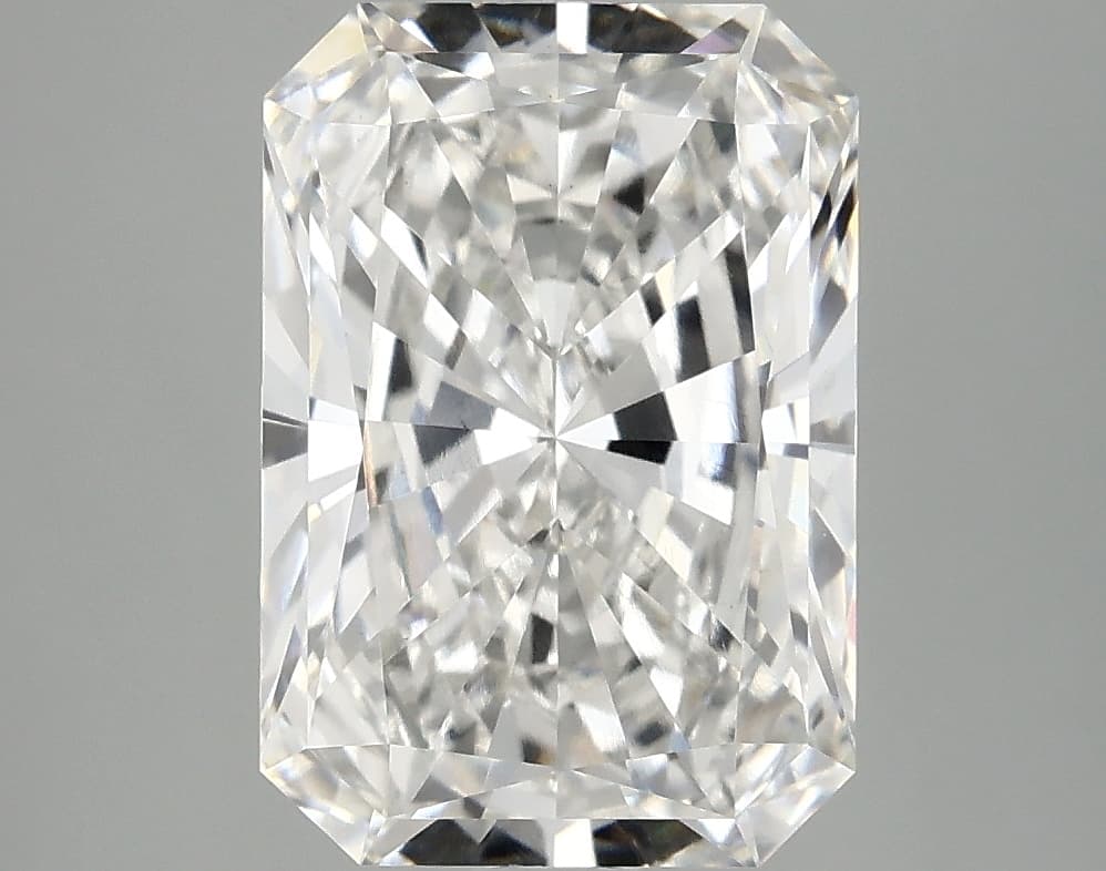 3.86ct | Radiant | F | VS2 | Very Good
